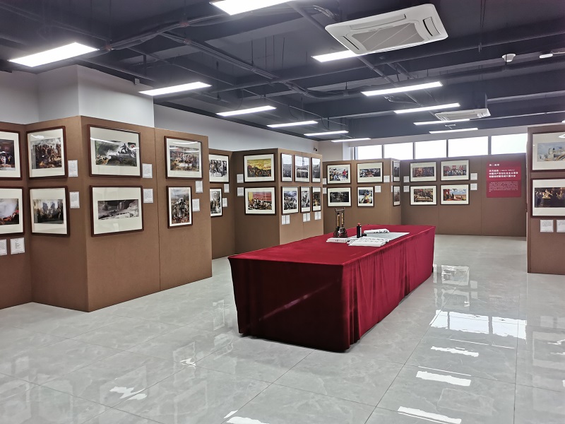 黨史藝術(shù)展圖片.jpg